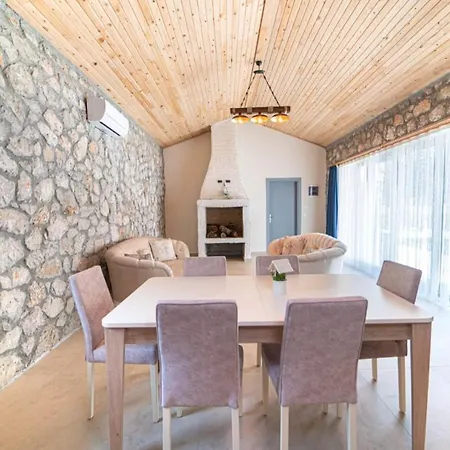Βίλα Ravishing With Private Pool Terrace And Backyard In Fethiye