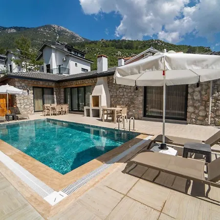 Βίλα Ravishing With Private Pool Terrace And Backyard In Fethiye Ovacık